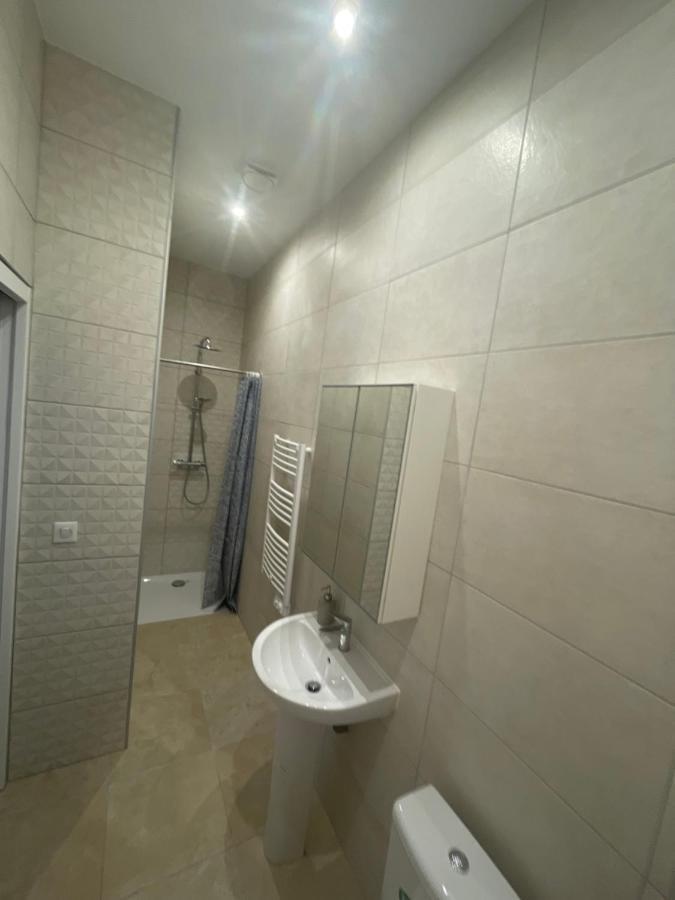 Appartement T1 Intra-Muros أفينيون المظهر الخارجي الصورة