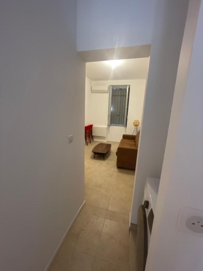 Appartement T1 Intra-Muros أفينيون المظهر الخارجي الصورة